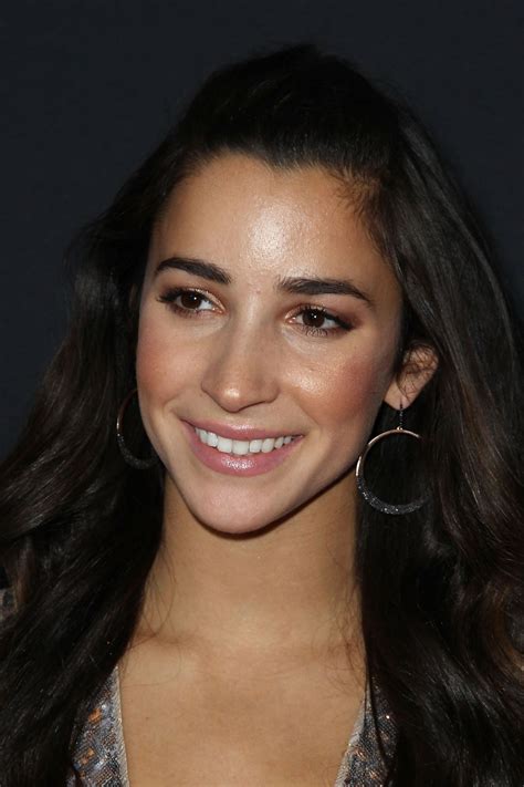 alexandra raisman sports illustrated